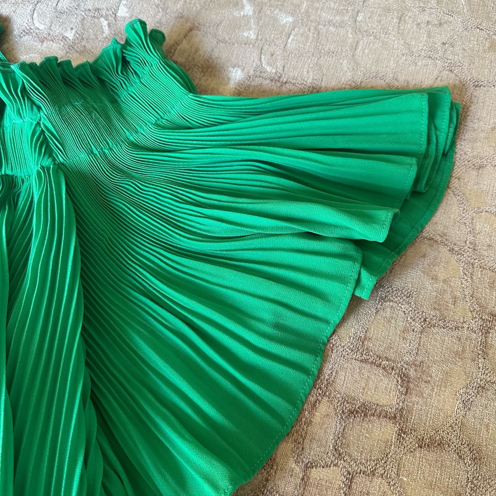 ENDLESS ROSE RUFFLED GREEN TOP - Picture 7 of 9
